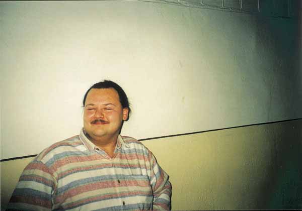 If picture is not shown here, it probably doesnot exist for this quality ... (choose another quality)