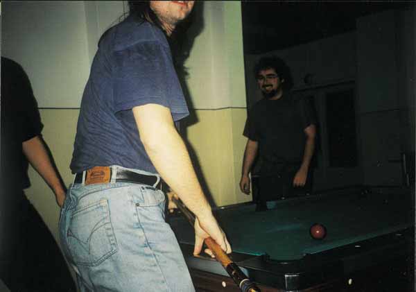 If picture is not shown here, it probably doesnot exist for this quality ... (choose another quality)