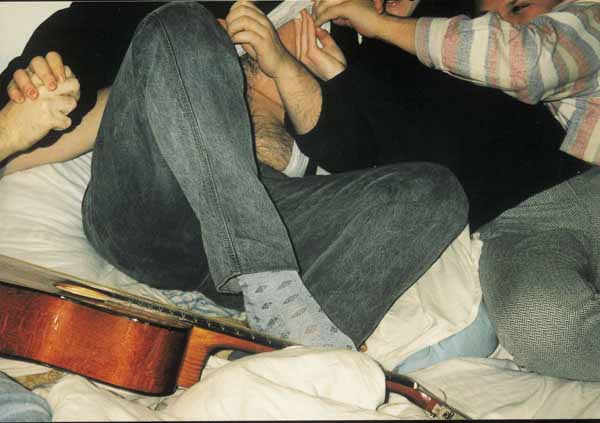 If picture is not shown here, it probably doesnot exist for this quality ... (choose another quality)