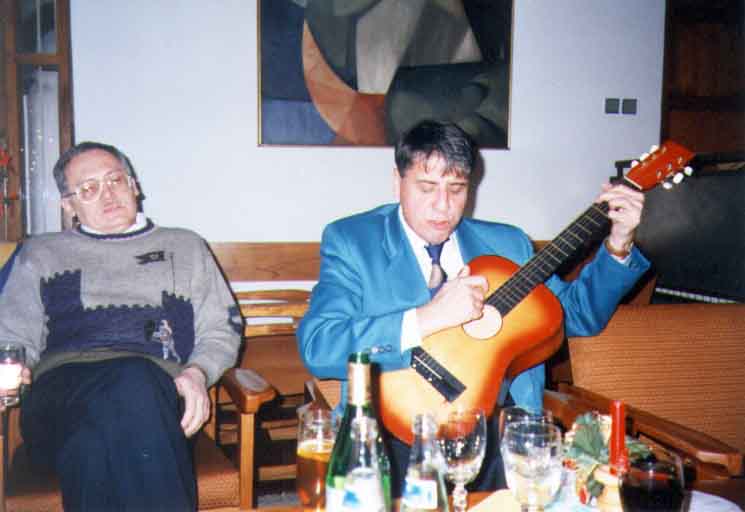 If picture is not shown here, it probably doesnot exist for this quality ... (choose another quality)