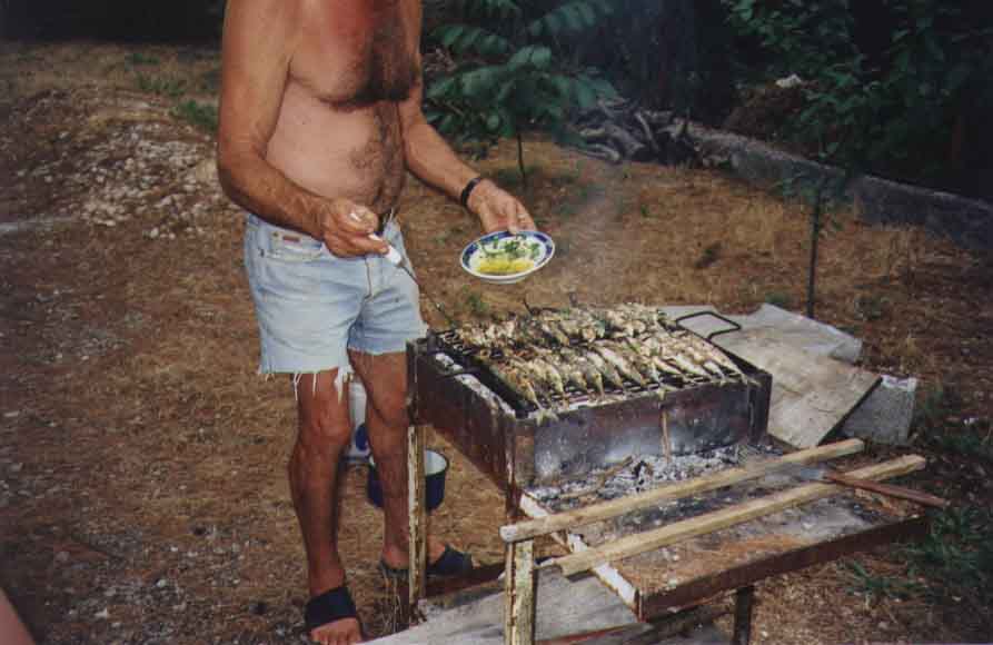 If picture is not shown here, it probably doesnot exist for this quality ... (choose another quality)