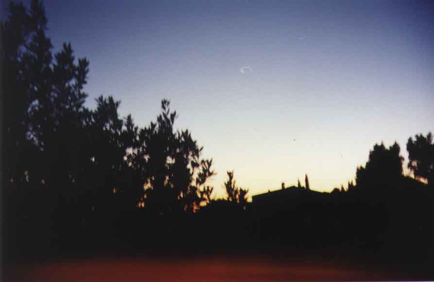 If picture is not shown here, it probably doesnot exist for this quality ... (choose another quality)