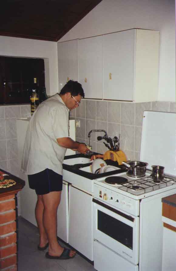 If picture is not shown here, it probably doesnot exist for this quality ... (choose another quality)