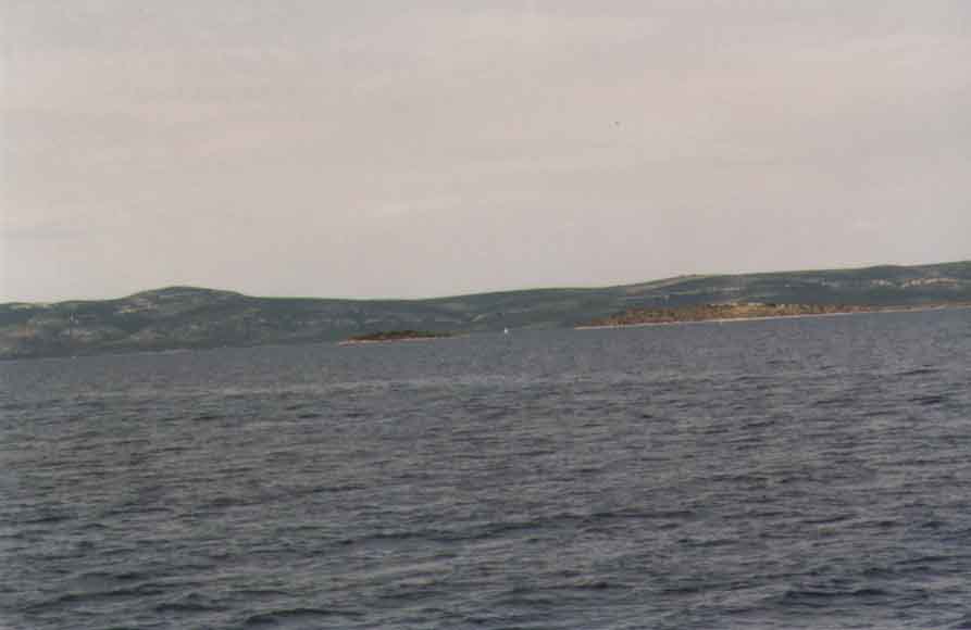 If picture is not shown here, it probably doesnot exist for this quality ... (choose another quality)