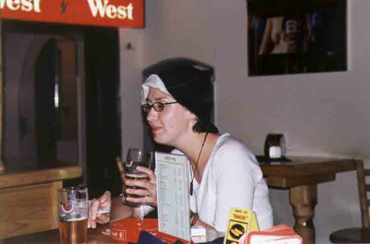 If picture is not shown here, it probably doesnot exist for this quality ... (choose another quality)