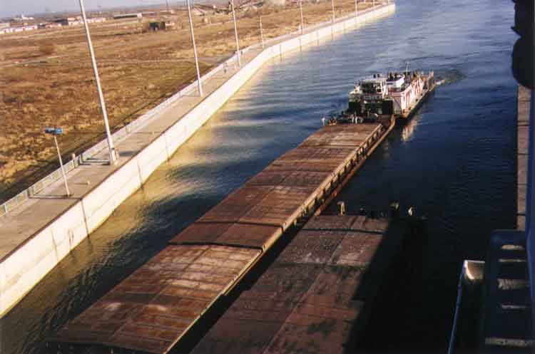 If picture is not shown here, it probably doesnot exist for this quality ... (choose another quality)