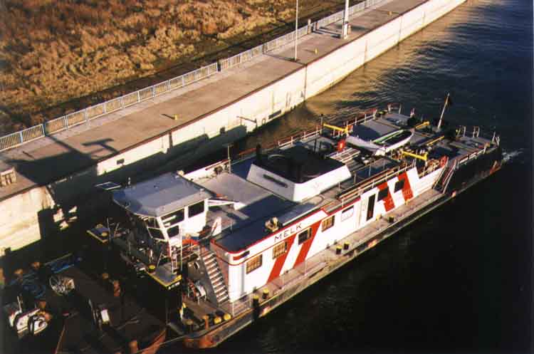 If picture is not shown here, it probably doesnot exist for this quality ... (choose another quality)