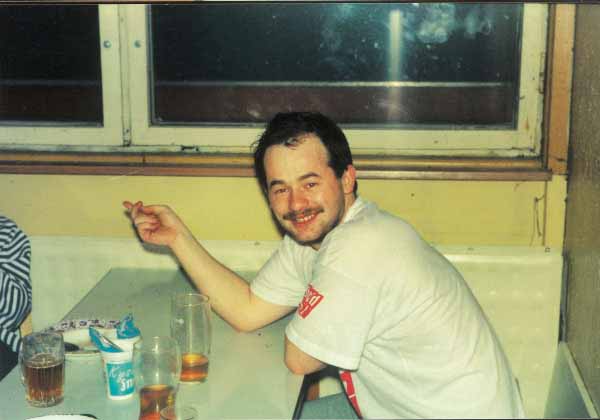 If picture is not shown here, it probably doesnot exist for this quality ... (choose another quality)