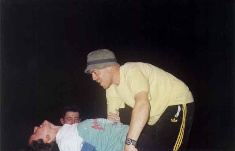 If picture is not shown here, it probably doesnot exist for this quality ... (choose another quality)