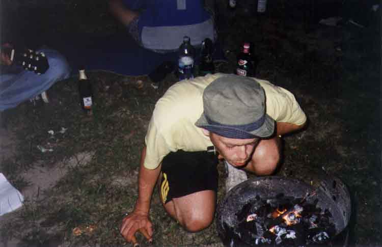 If picture is not shown here, it probably doesnot exist for this quality ... (choose another quality)