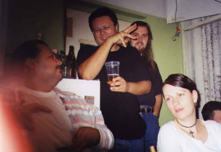 If picture is not shown here, it probably doesnot exist for this quality ... (choose another quality)