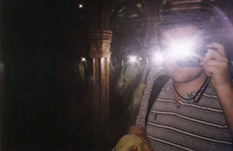 If picture is not shown here, it probably doesnot exist for this quality ... (choose another quality)