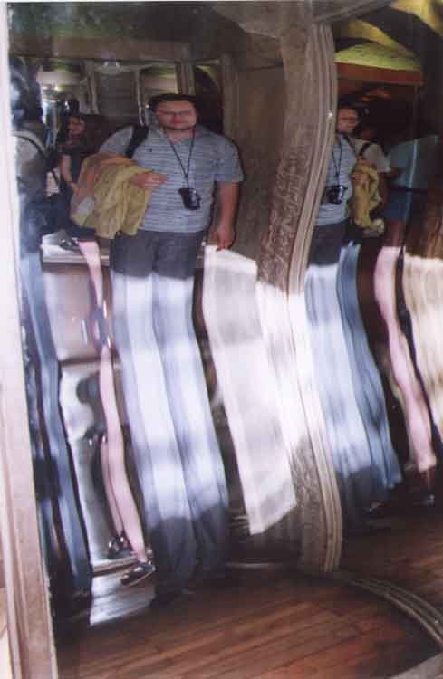 If picture is not shown here, it probably doesnot exist for this quality ... (choose another quality)