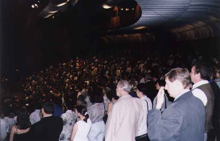 If picture is not shown here, it probably doesnot exist for this quality ... (choose another quality)