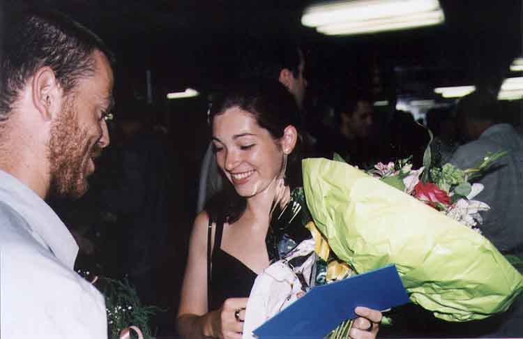 If picture is not shown here, it probably doesnot exist for this quality ... (choose another quality)