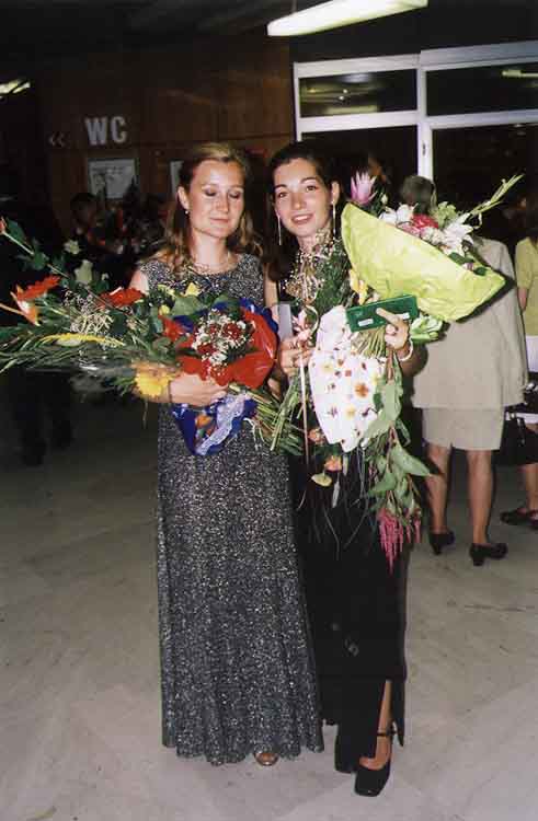 If picture is not shown here, it probably doesnot exist for this quality ... (choose another quality)