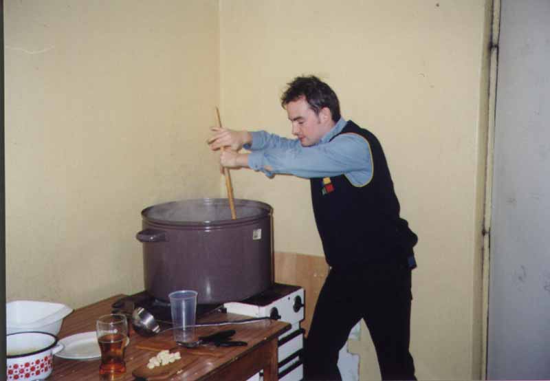 If picture is not shown here, it probably doesnot exist for this quality ... (choose another quality)