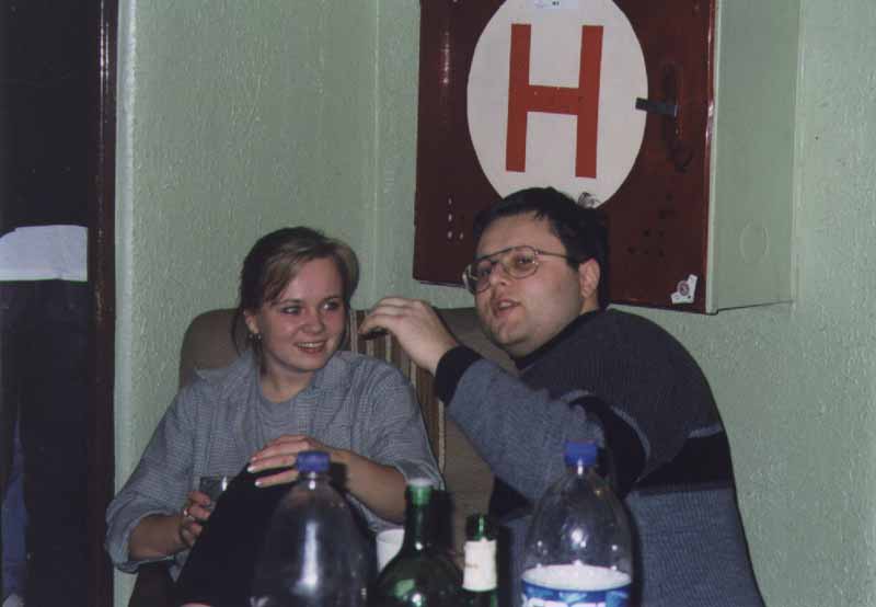 If picture is not shown here, it probably doesnot exist for this quality ... (choose another quality)