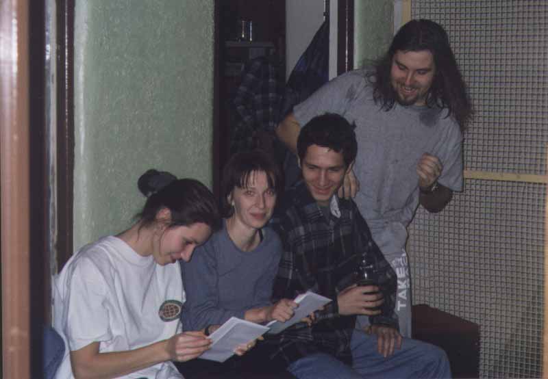 If picture is not shown here, it probably doesnot exist for this quality ... (choose another quality)