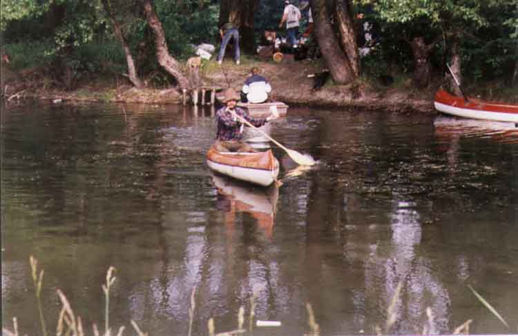 If picture is not shown here, it probably doesnot exist for this quality ... (choose another quality)