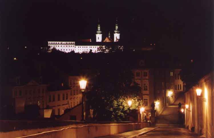 If picture is not shown here, it probably doesnot exist for this quality ... (choose another quality)