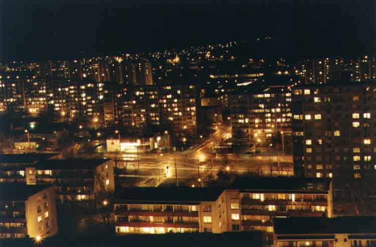 If picture is not shown here, it probably doesnot exist for this quality ... (choose another quality)