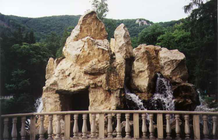 If picture is not shown here, it probably doesnot exist for this quality ... (choose another quality)