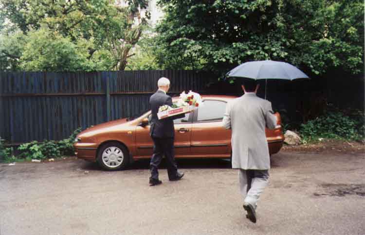 If picture is not shown here, it probably doesnot exist for this quality ... (choose another quality)