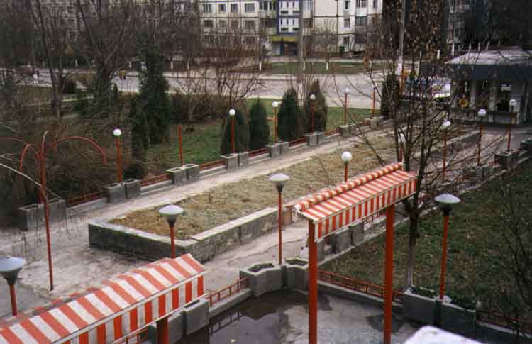 If picture is not shown here, it probably doesnot exist for this quality ... (choose another quality)