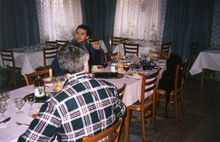 If picture is not shown here, it probably doesnot exist for this quality ... (choose another quality)