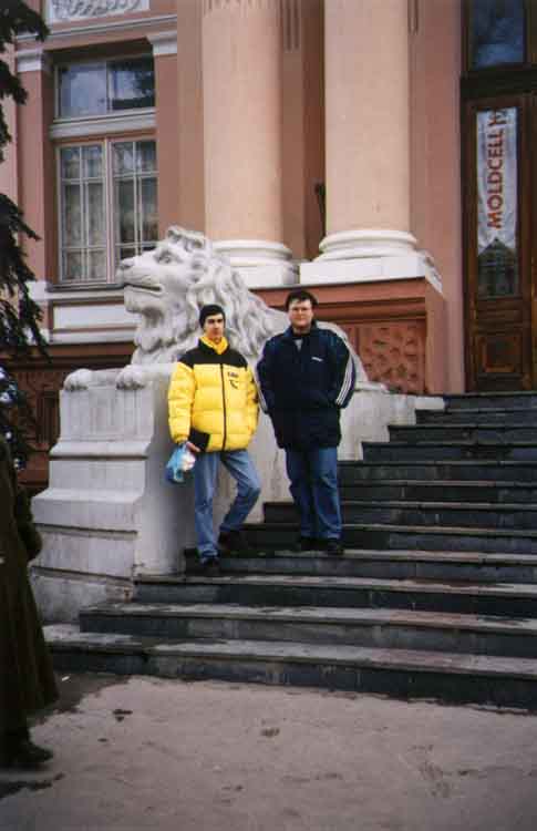 If picture is not shown here, it probably doesnot exist for this quality ... (choose another quality)