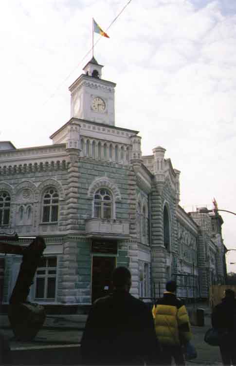 If picture is not shown here, it probably doesnot exist for this quality ... (choose another quality)