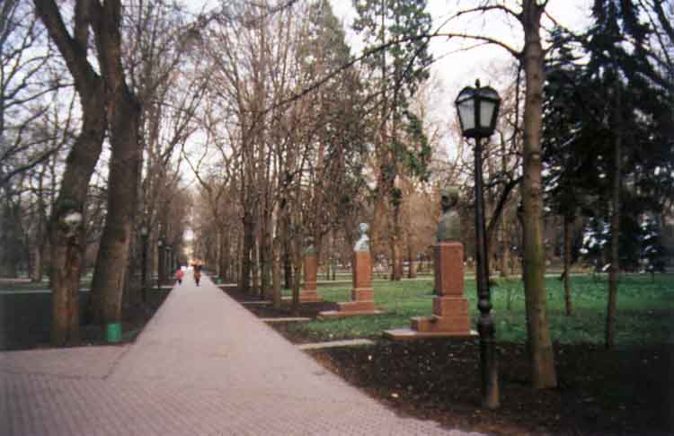 If picture is not shown here, it probably doesnot exist for this quality ... (choose another quality)