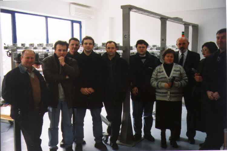 If picture is not shown here, it probably doesnot exist for this quality ... (choose another quality)