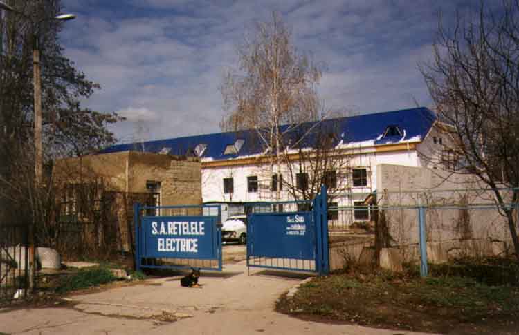 If picture is not shown here, it probably doesnot exist for this quality ... (choose another quality)