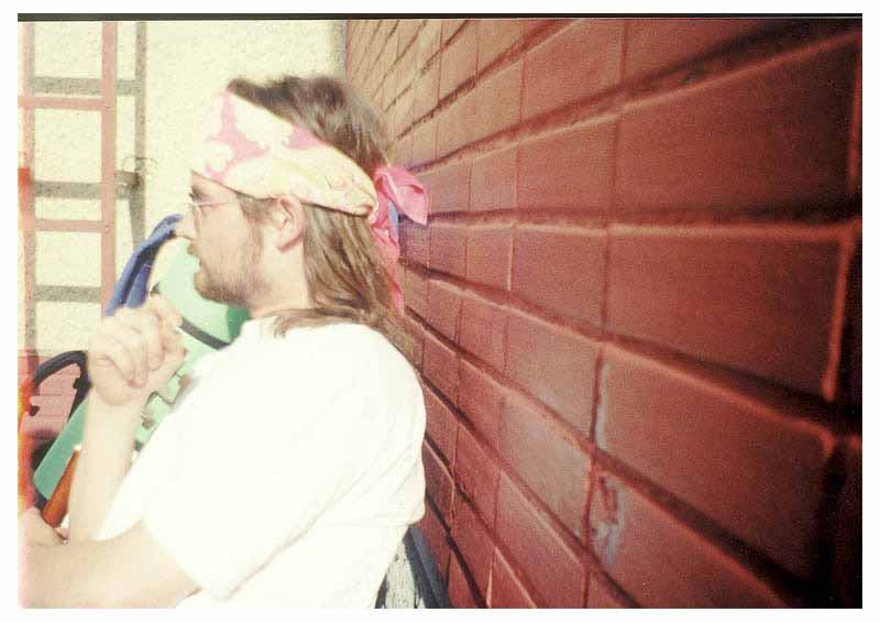 If picture is not shown here, it probably doesnot exist for this quality ... (choose another quality)