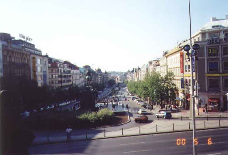 If picture is not shown here, it probably doesnot exist for this quality ... (choose another quality)