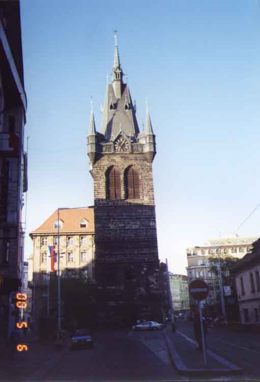 If picture is not shown here, it probably doesnot exist for this quality ... (choose another quality)