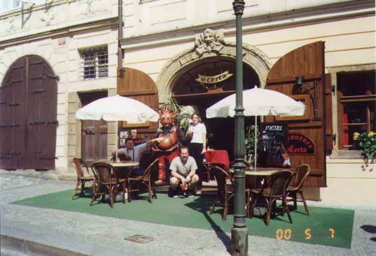 If picture is not shown here, it probably doesnot exist for this quality ... (choose another quality)