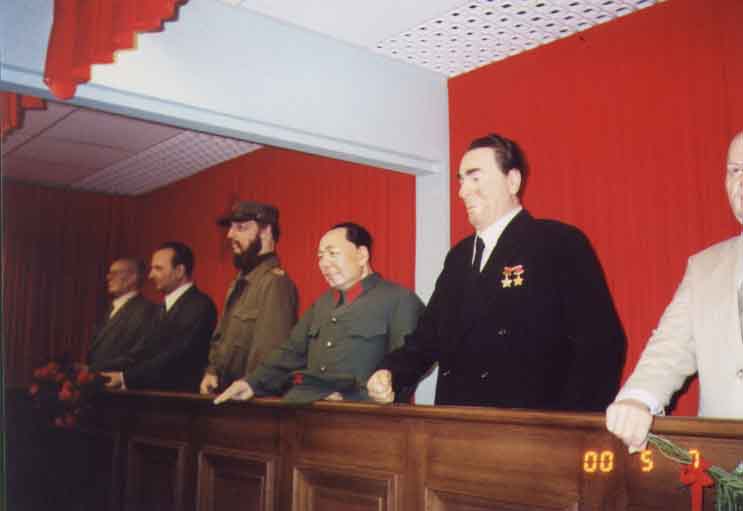 If picture is not shown here, it probably doesnot exist for this quality ... (choose another quality)