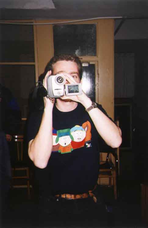 If picture is not shown here, it probably doesnot exist for this quality ... (choose another quality)