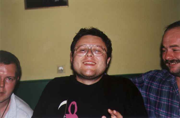 If picture is not shown here, it probably doesnot exist for this quality ... (choose another quality)