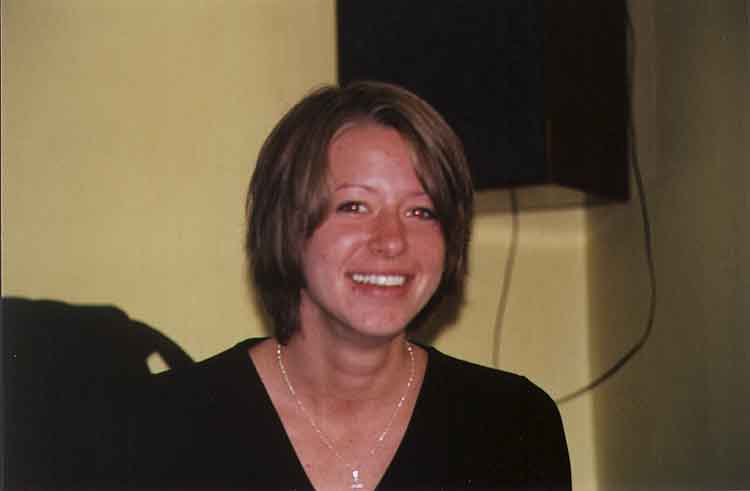 If picture is not shown here, it probably doesnot exist for this quality ... (choose another quality)