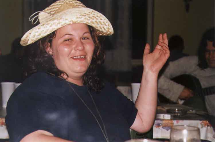 If picture is not shown here, it probably doesnot exist for this quality ... (choose another quality)