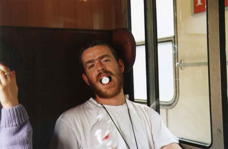 If picture is not shown here, it probably doesnot exist for this quality ... (choose another quality)