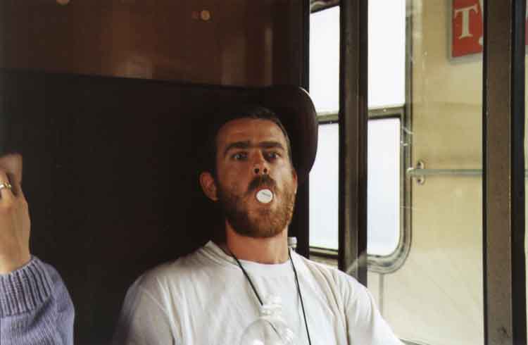 If picture is not shown here, it probably doesnot exist for this quality ... (choose another quality)