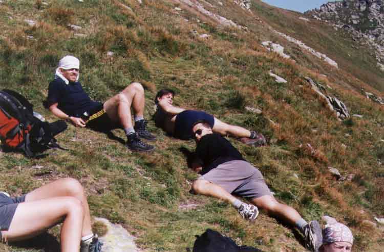 If picture is not shown here, it probably doesnot exist for this quality ... (choose another quality)