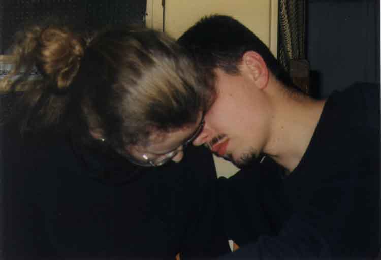 If picture is not shown here, it probably doesnot exist for this quality ... (choose another quality)