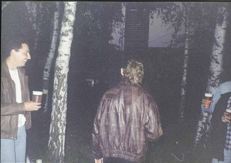 If picture is not shown here, it probably doesnot exist for this quality ... (choose another quality)