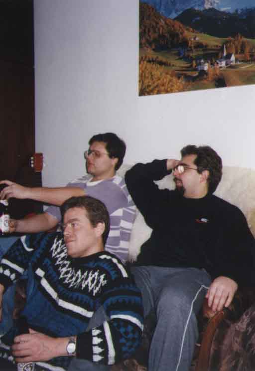 If picture is not shown here, it probably doesnot exist for this quality ... (choose another quality)